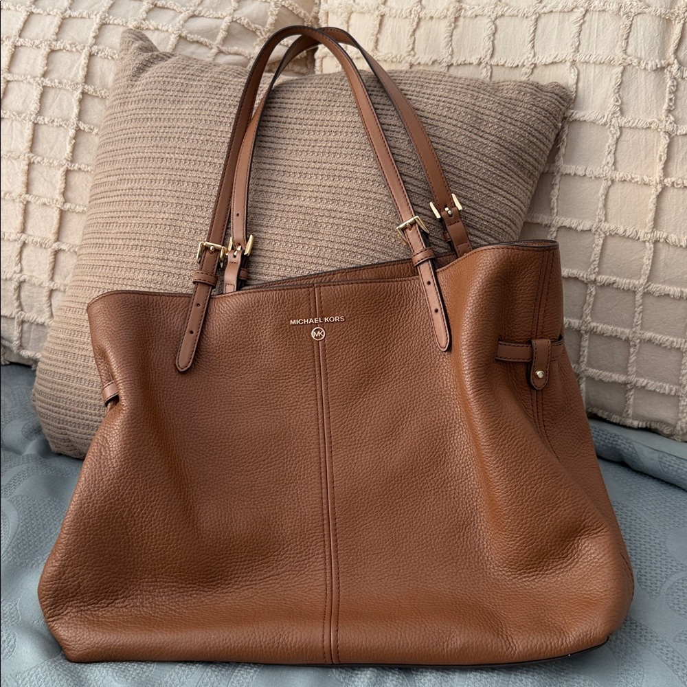 Michael Kors Tan Leather Shoulder Bag